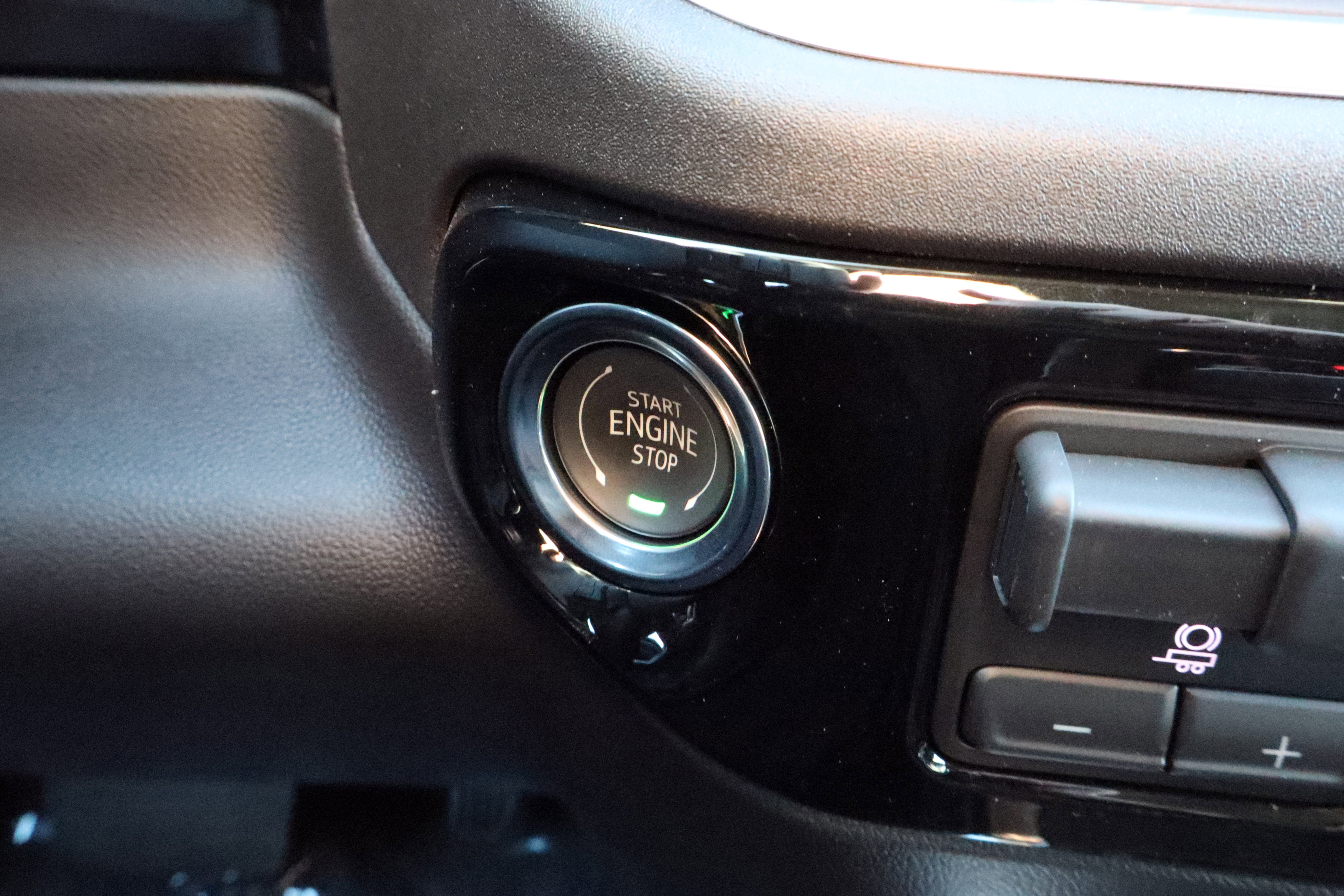 New 2026 GMC Sierra 1500 SLT w/ SLT Premium Plus Package image 21