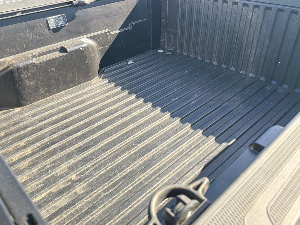 Certified 2025 Toyota Tacoma SR image 29