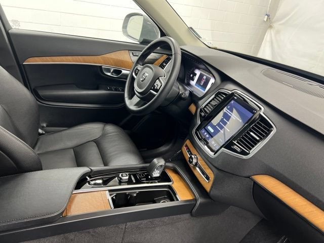 Used 2024 Volvo XC90 T8 Plus w/ Protection Package Premier AWD/4WD image 25