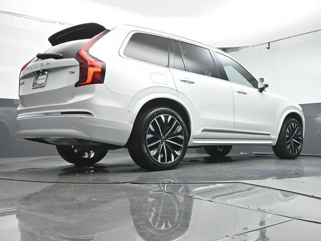 Used 2026 Volvo XC90 T8 Plus w/ Protection Package Premier AWD/4WD image 40