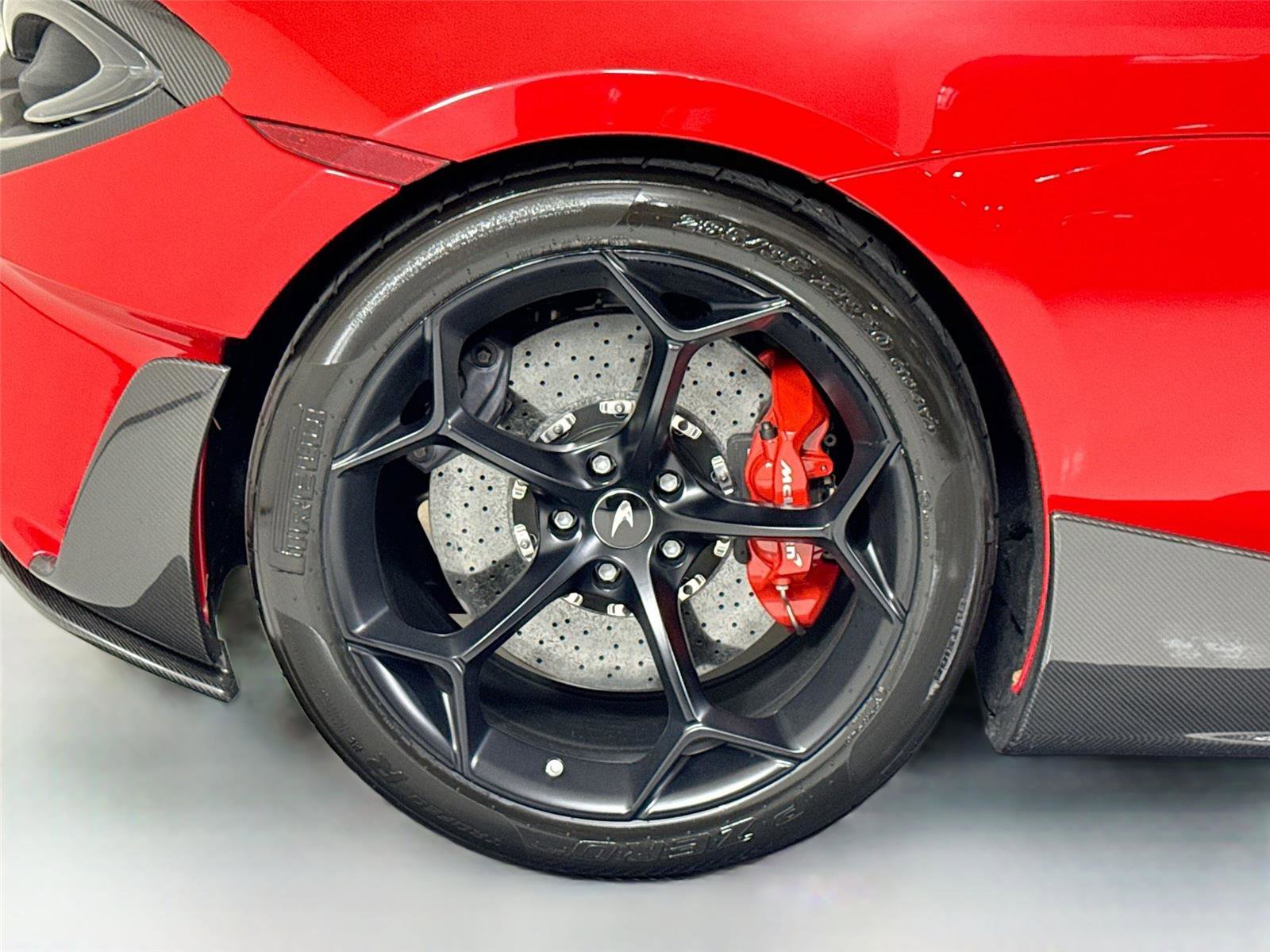 Used 2019 McLaren 600LT RWD image 37
