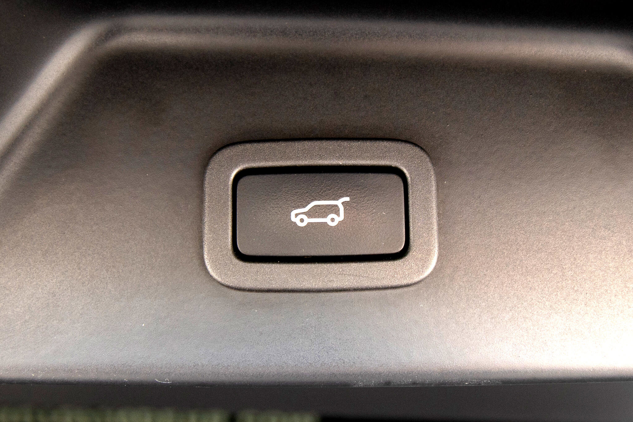 Used 2016 Land Rover Range Rover Long Wheelbase Supercharged image 29