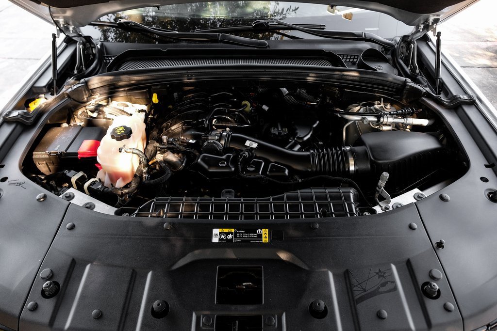 Used 2021 Jeep Grand Cherokee L Limited w/ Luxury Tech Group II image 7