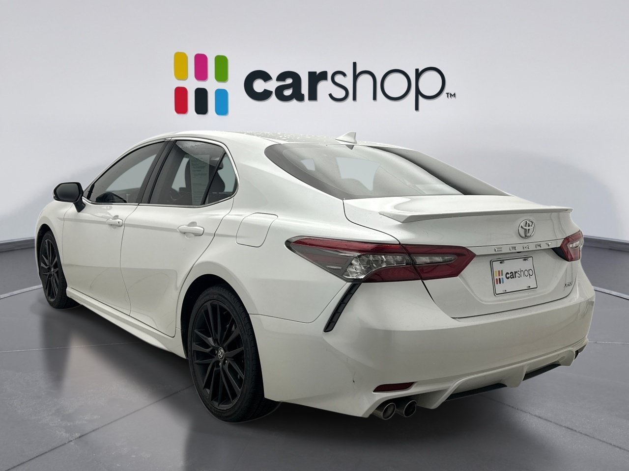 Used 2023 Toyota Camry XSE w/ Cold Weather Package FWD image 3