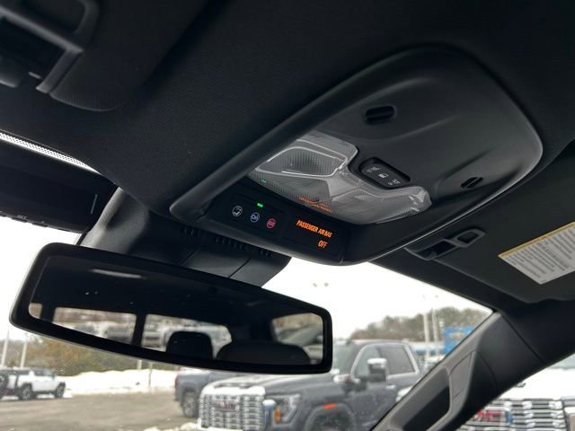 Used 2025 GMC Canyon Elevation w/ Convenience Package image 23