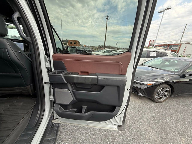 Used 2023 Ford F150 Lariat image 17