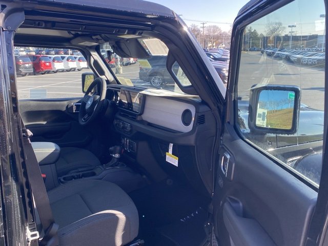 New 2026 Jeep Gladiator Sport image 27