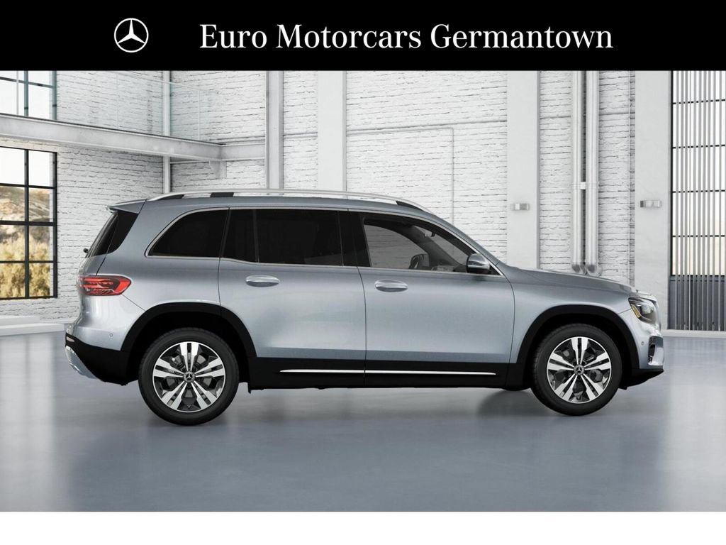 New 2026 Mercedes-Benz GLB 250 4MATIC image 17