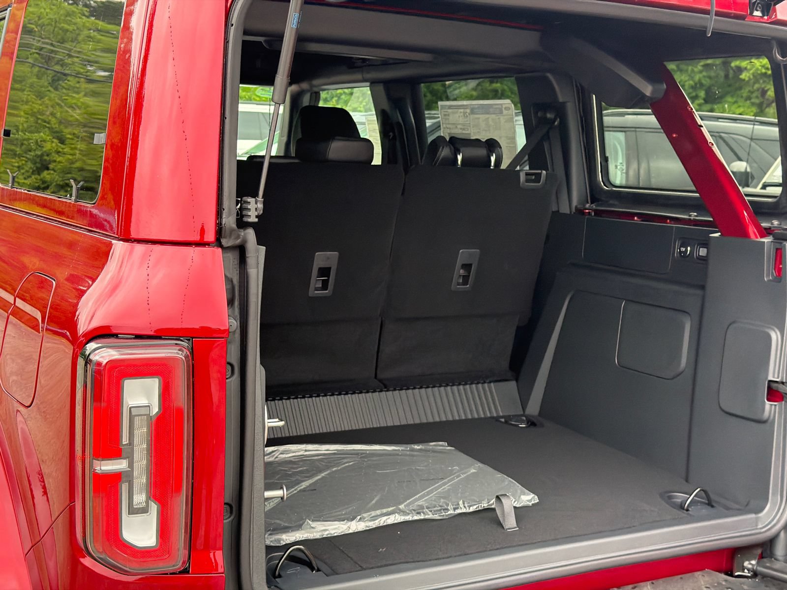 New 2026 Ford Bronco Outer Banks AWD/4WD image 8