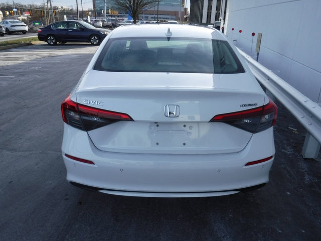 Used 2022 Honda Civic Touring image 9