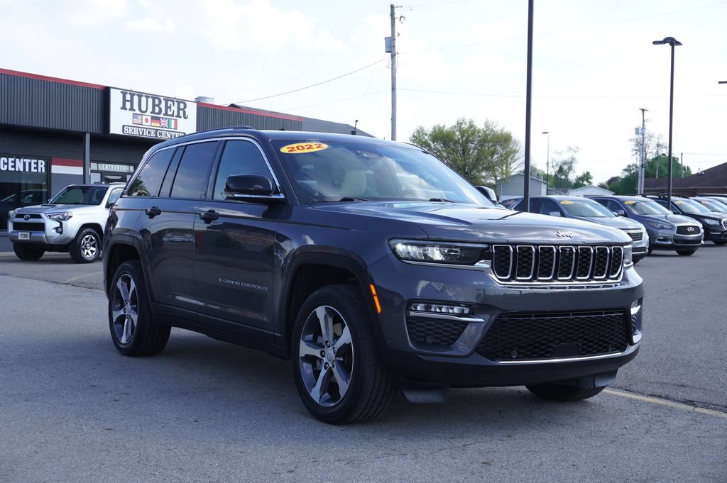 Used 2022 Jeep Grand Cherokee Limited 4xe w/ Luxury Tech Group II AWD/4WD image 9