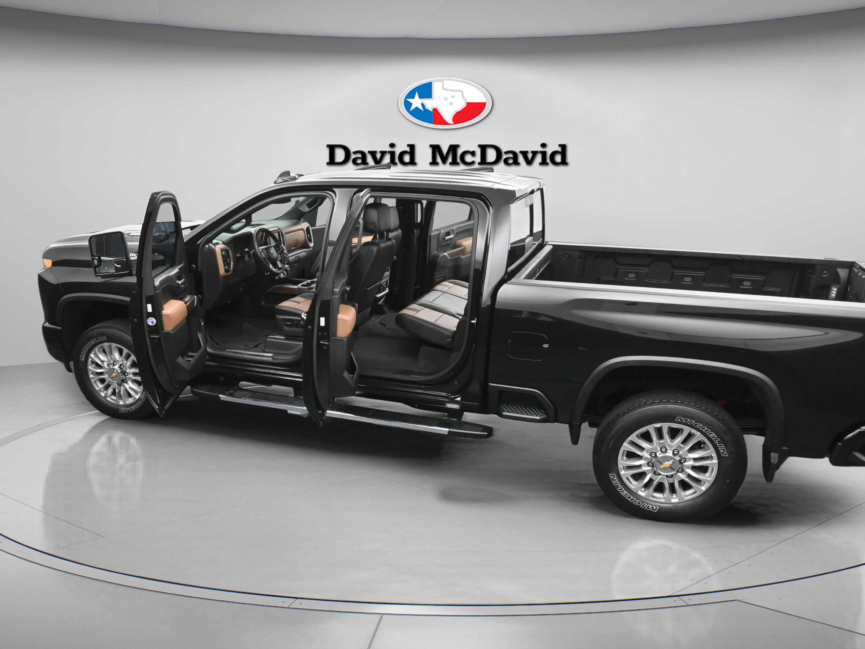 Used 2023 Chevrolet Silverado 2500 High Country w/ Safety Package II AWD/4WD image 50
