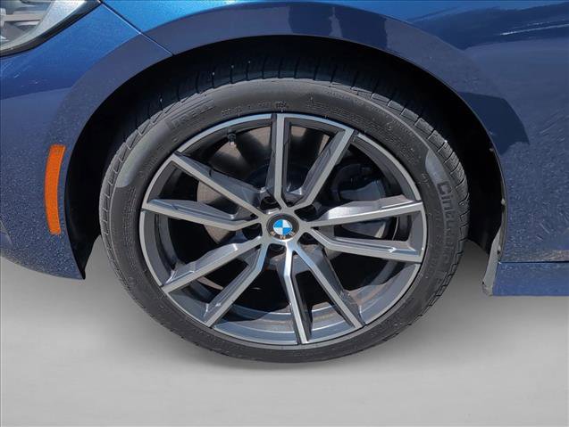 Used 2022 BMW 330i Sedan w/ Driving Assistance Package RWD image 26