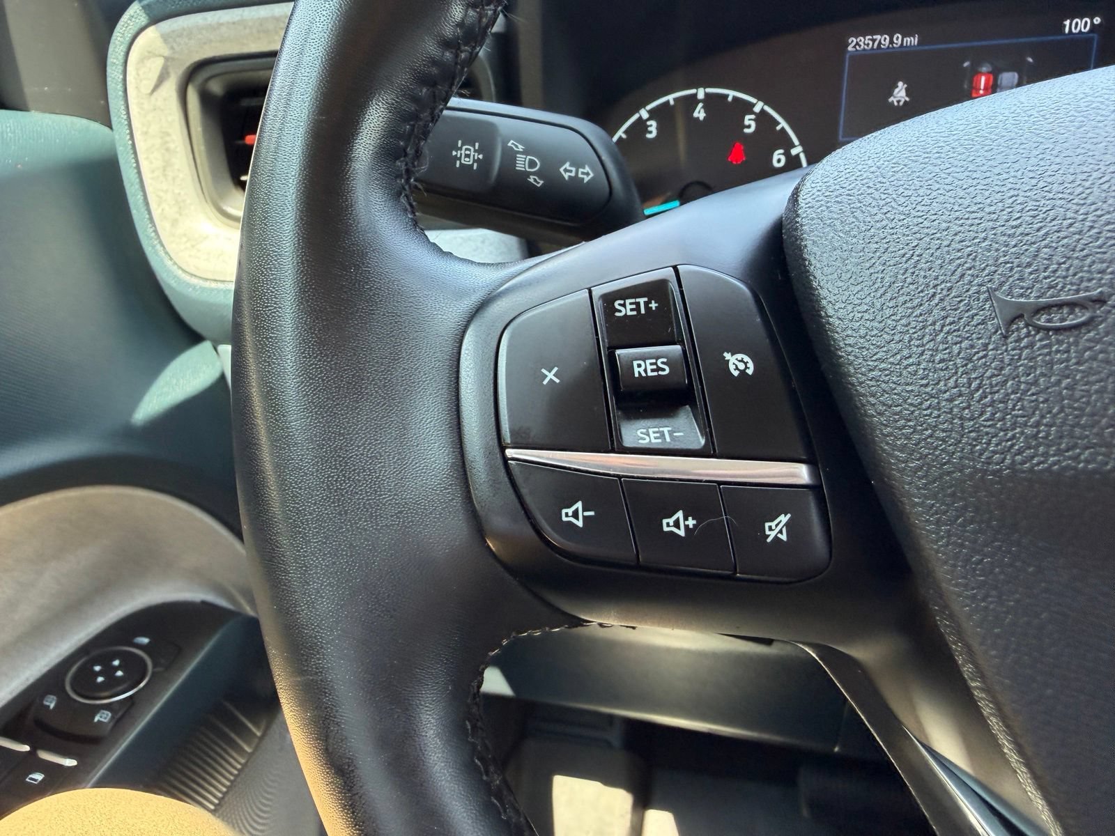 Used 2024 Ford Maverick XLT w/ XLT Luxury Package AWD/4WD image 29