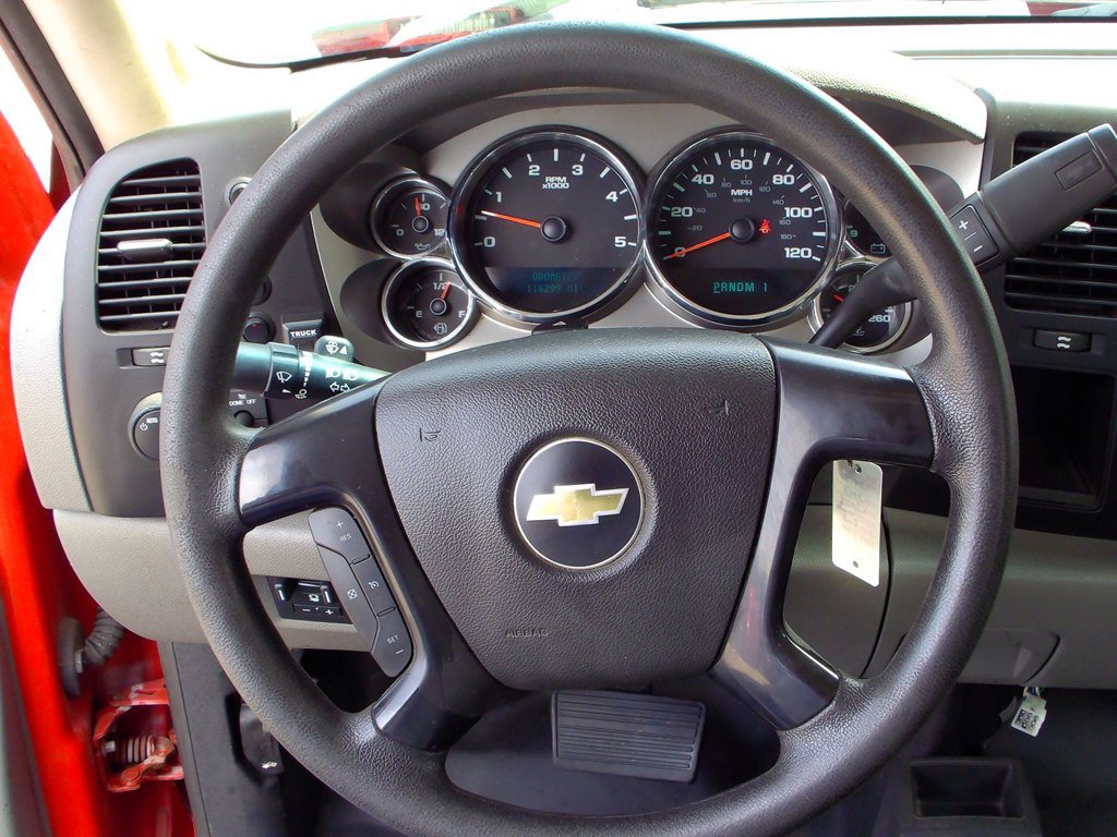 Used 2013 Chevrolet Silverado 3500 W/T w/ Snow Plow Prep Package AWD/4WD image 10