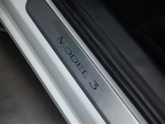 Used 2020 Tesla Model 3 Performance AWD/4WD image 23