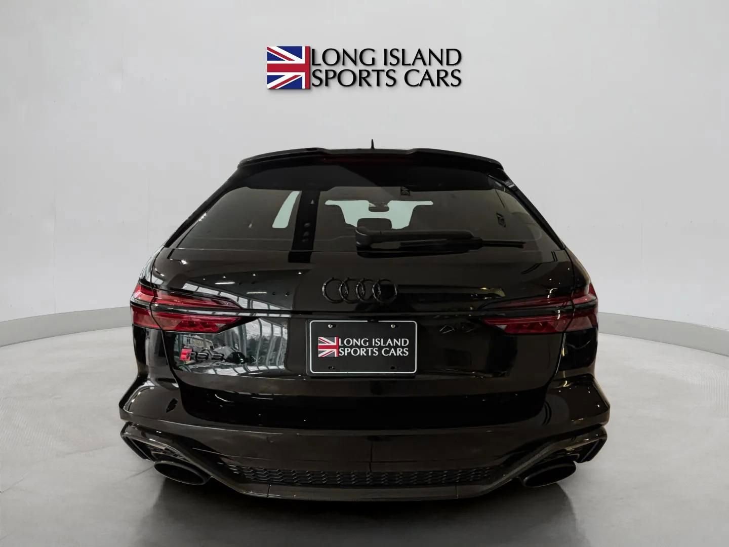 Used 2023 Audi RS 6 w/ Carbon Optic Package image 5
