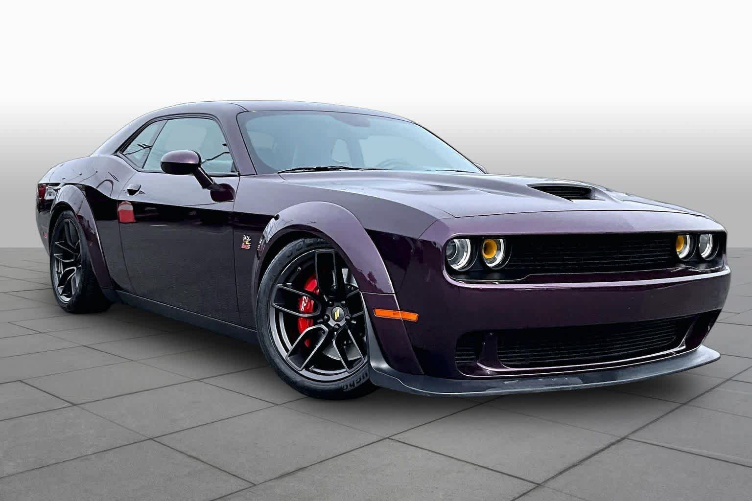 Used 2021 Dodge Challenger R/T Scat Pack RWD image 3