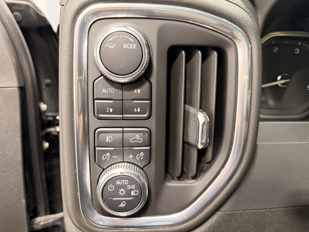 Used 2023 GMC Sierra 2500 Denali image 30
