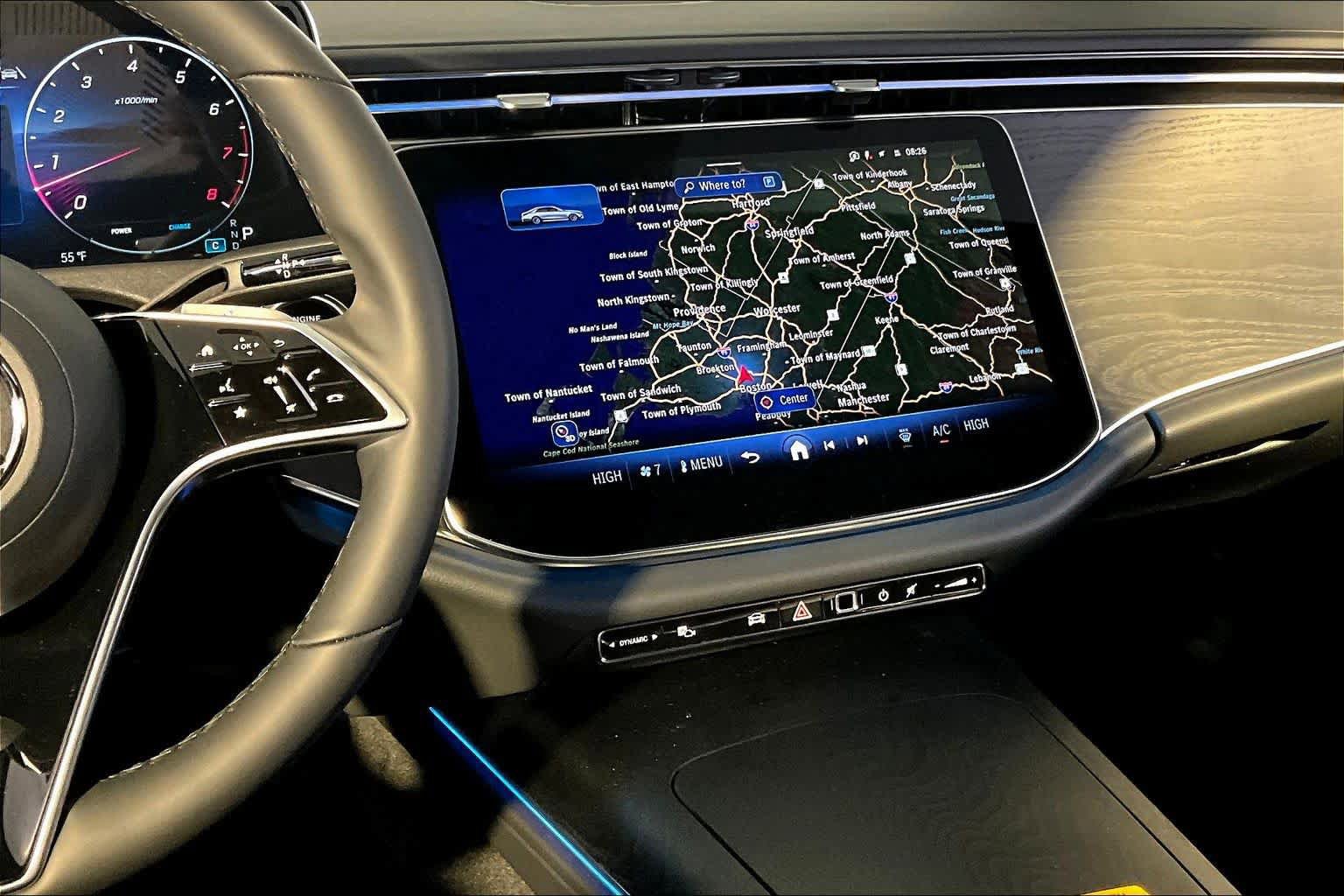 New 2026 Mercedes-Benz E 350 4MATIC Sedan image 8