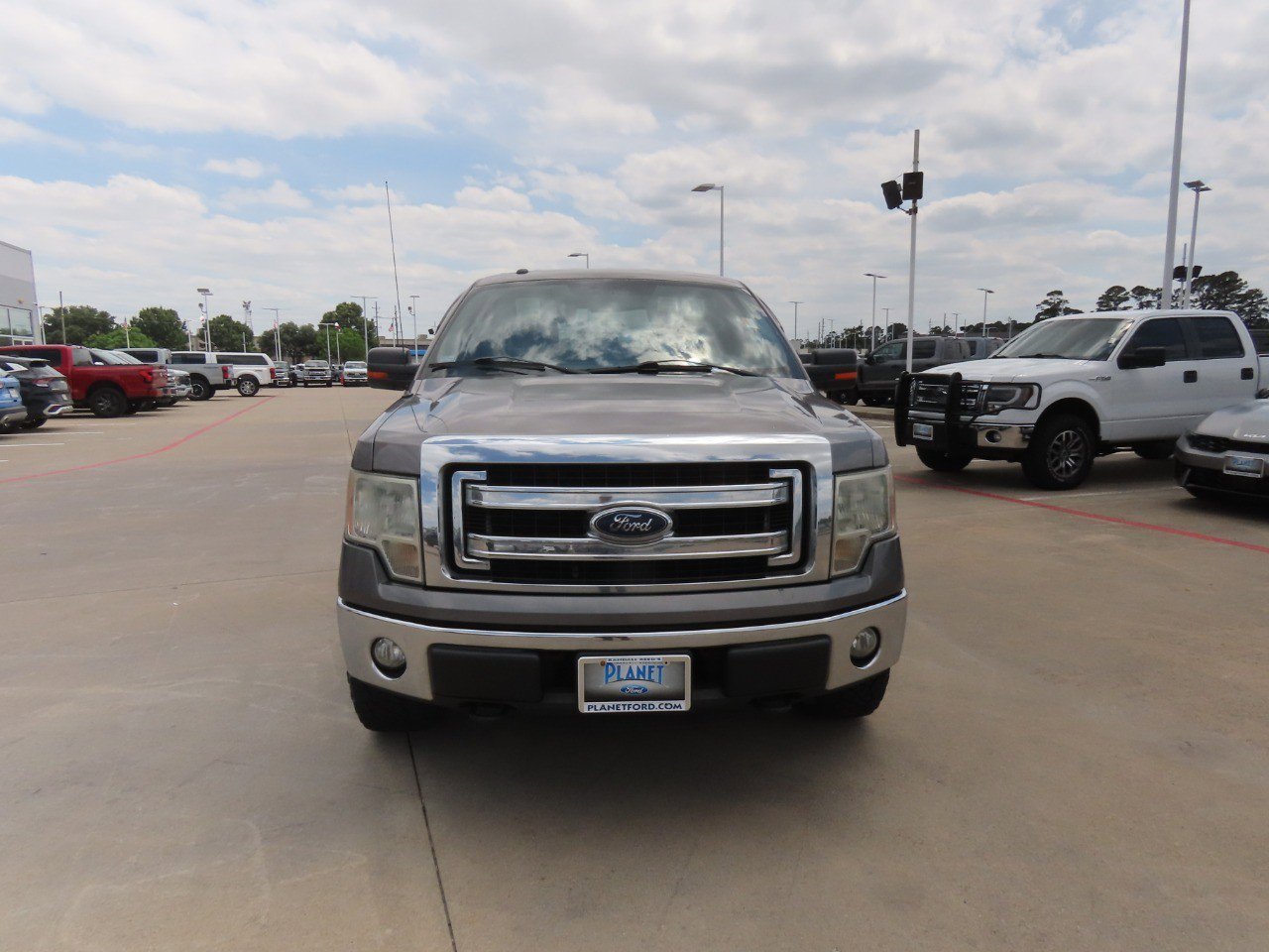 Used 2014 Ford F150 XLT w/ Equipment Group 301A Mid AWD/4WD image 5