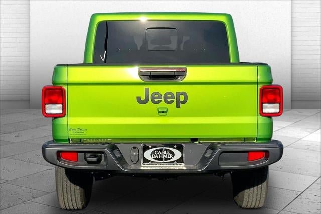 New 2026 Jeep Gladiator Sport AWD/4WD image 32