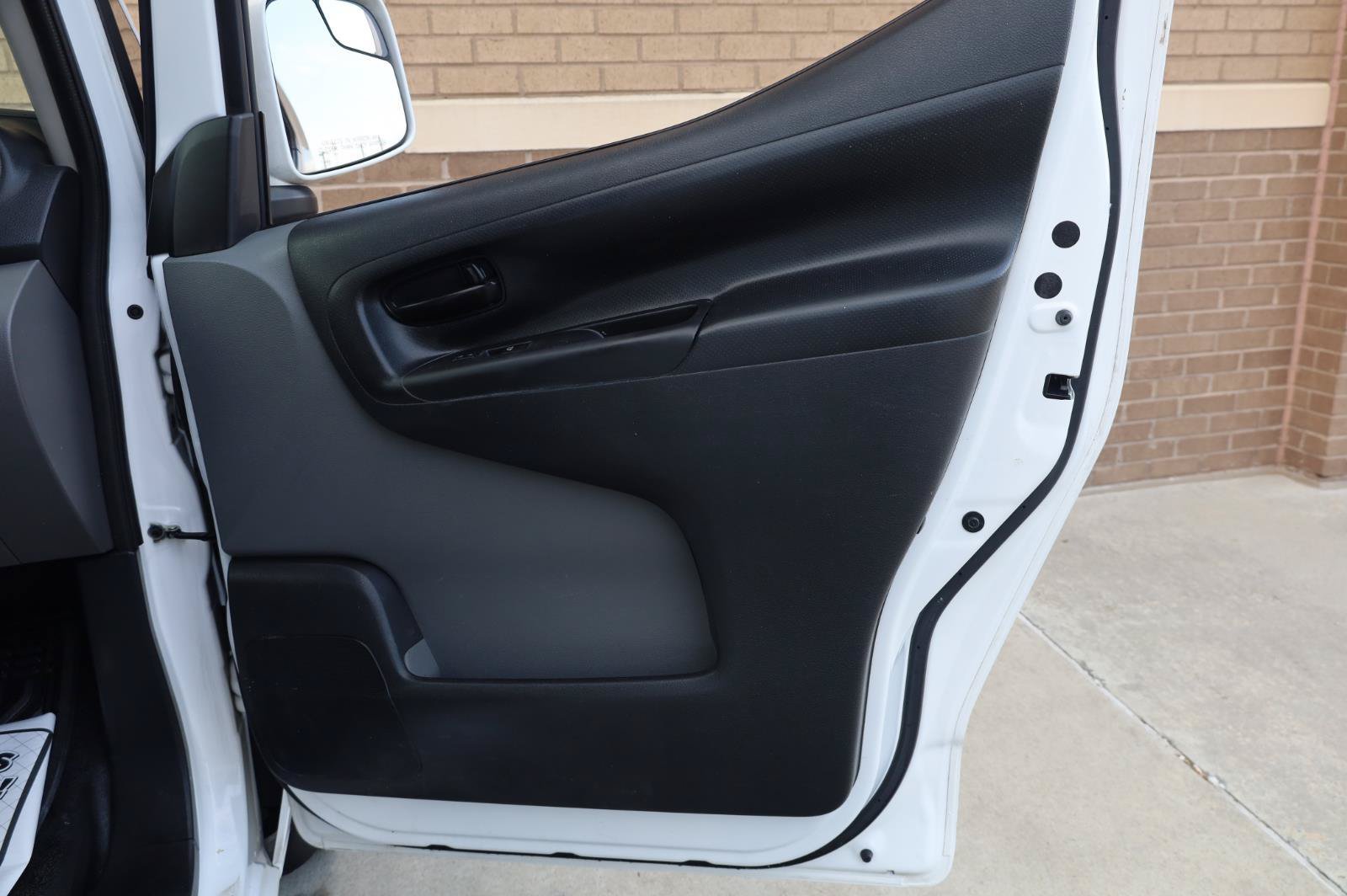 Used 2020 Nissan NV200 SV FWD image 19