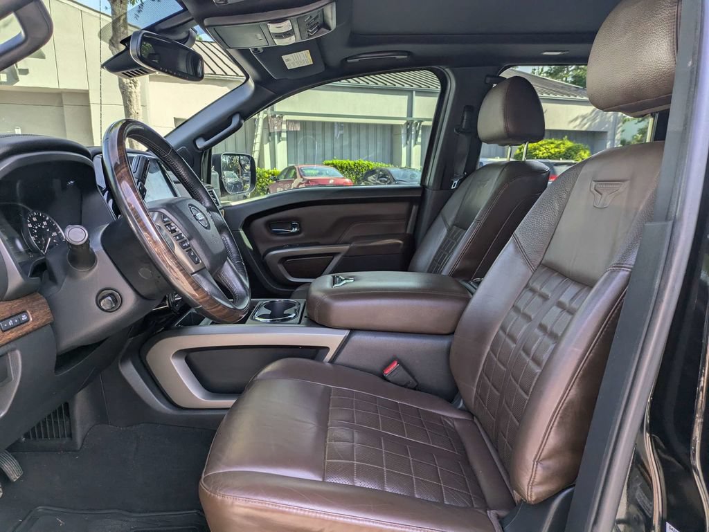 Used 2021 Nissan Titan Platinum Reserve w/ Moonroof Package AWD/4WD image 19