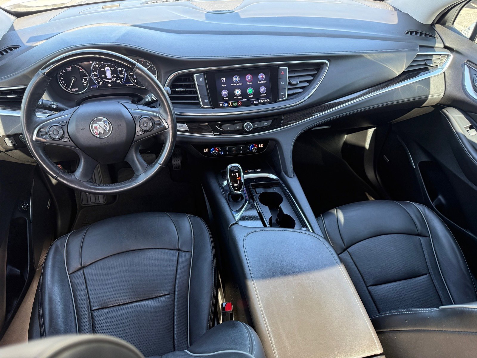Used 2021 Buick Enclave Avenir w/ Avenir Technology Package FWD image 25