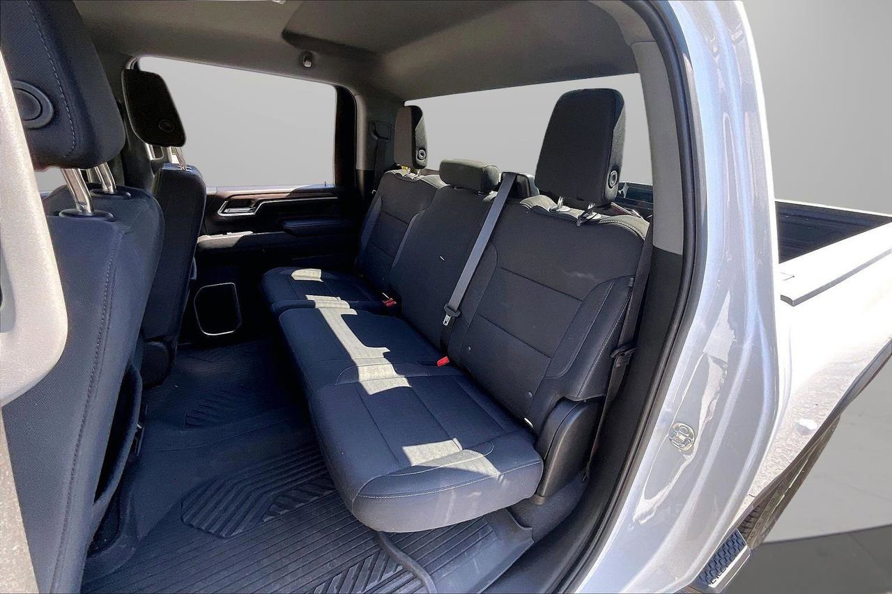 Used 2024 Chevrolet Silverado 2500 LT AWD/4WD image 22