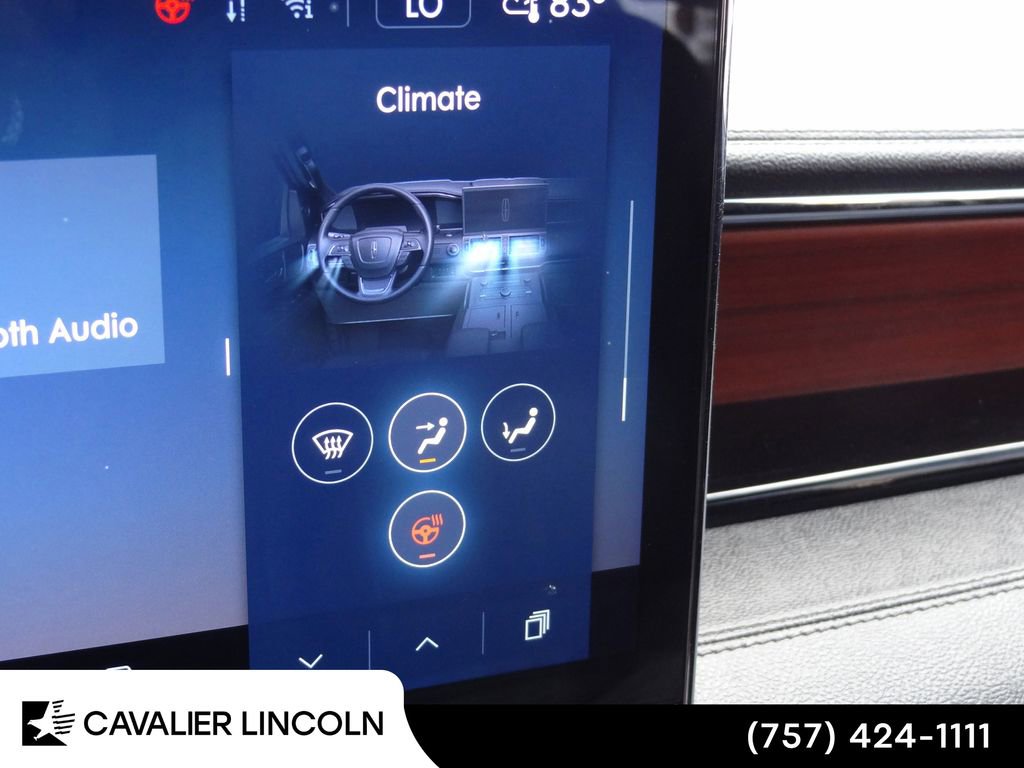 Certified 2024 Lincoln Navigator L 4WD image 37