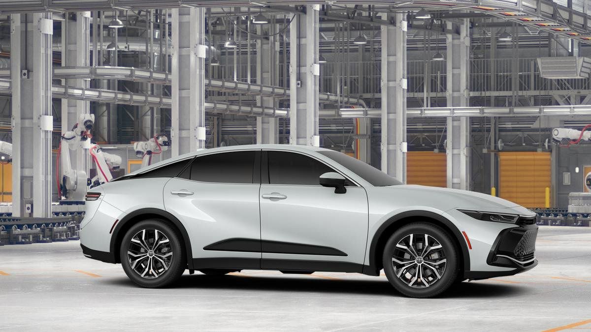 New 2026 Toyota Crown XLE AWD/4WD image 13