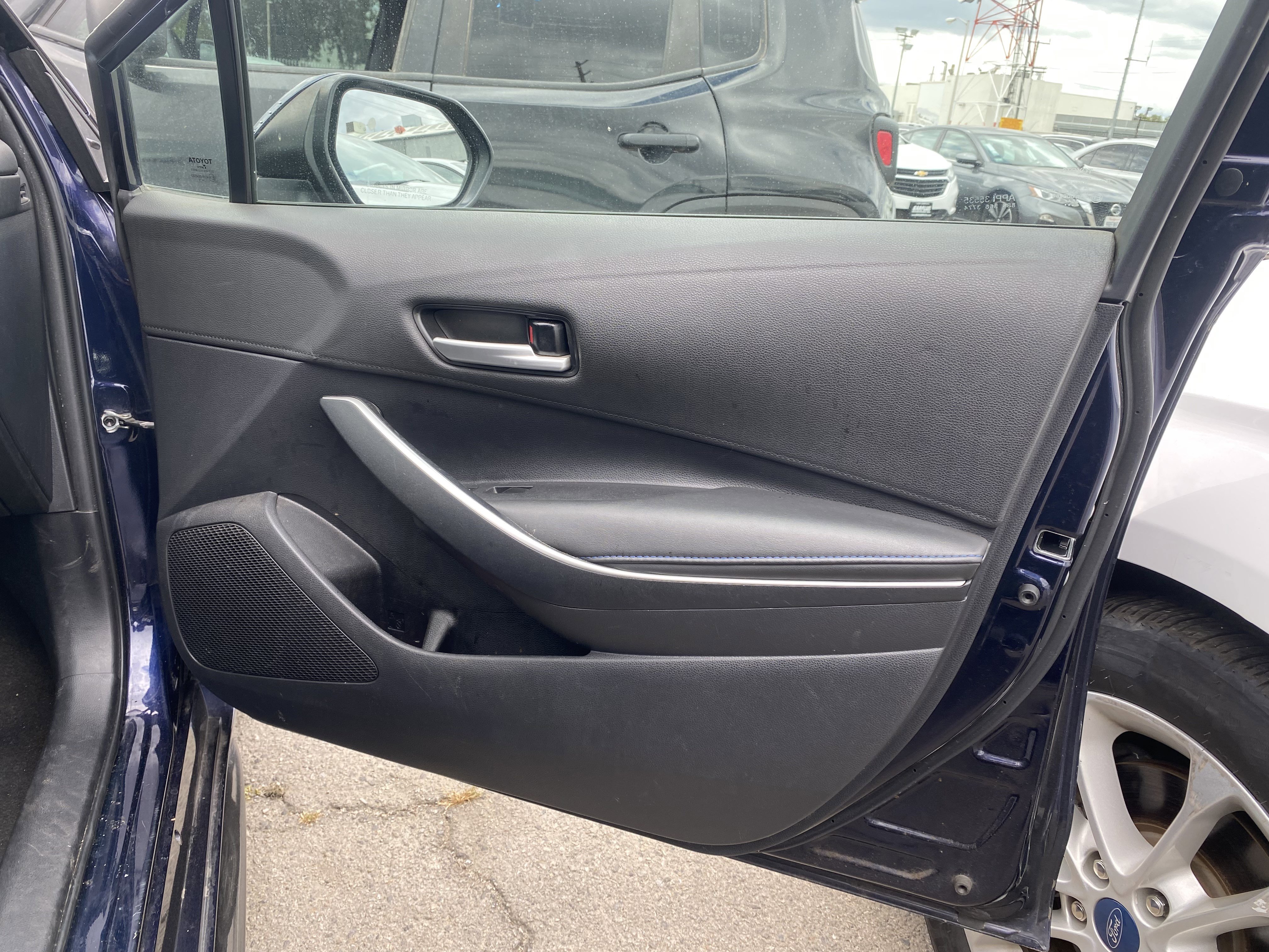 Used 2020 Toyota Corolla SE w/ Carpet Mat Package (TMS) FWD image 21