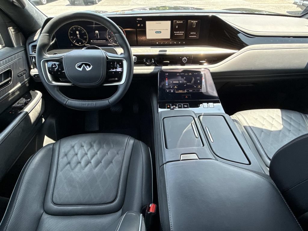 Certified 2025 INFINITI QX80 Autograph AWD/4WD image 2