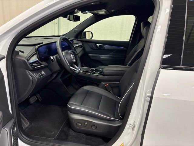 Used 2026 Buick Enclave Sport Touring AWD/4WD image 17