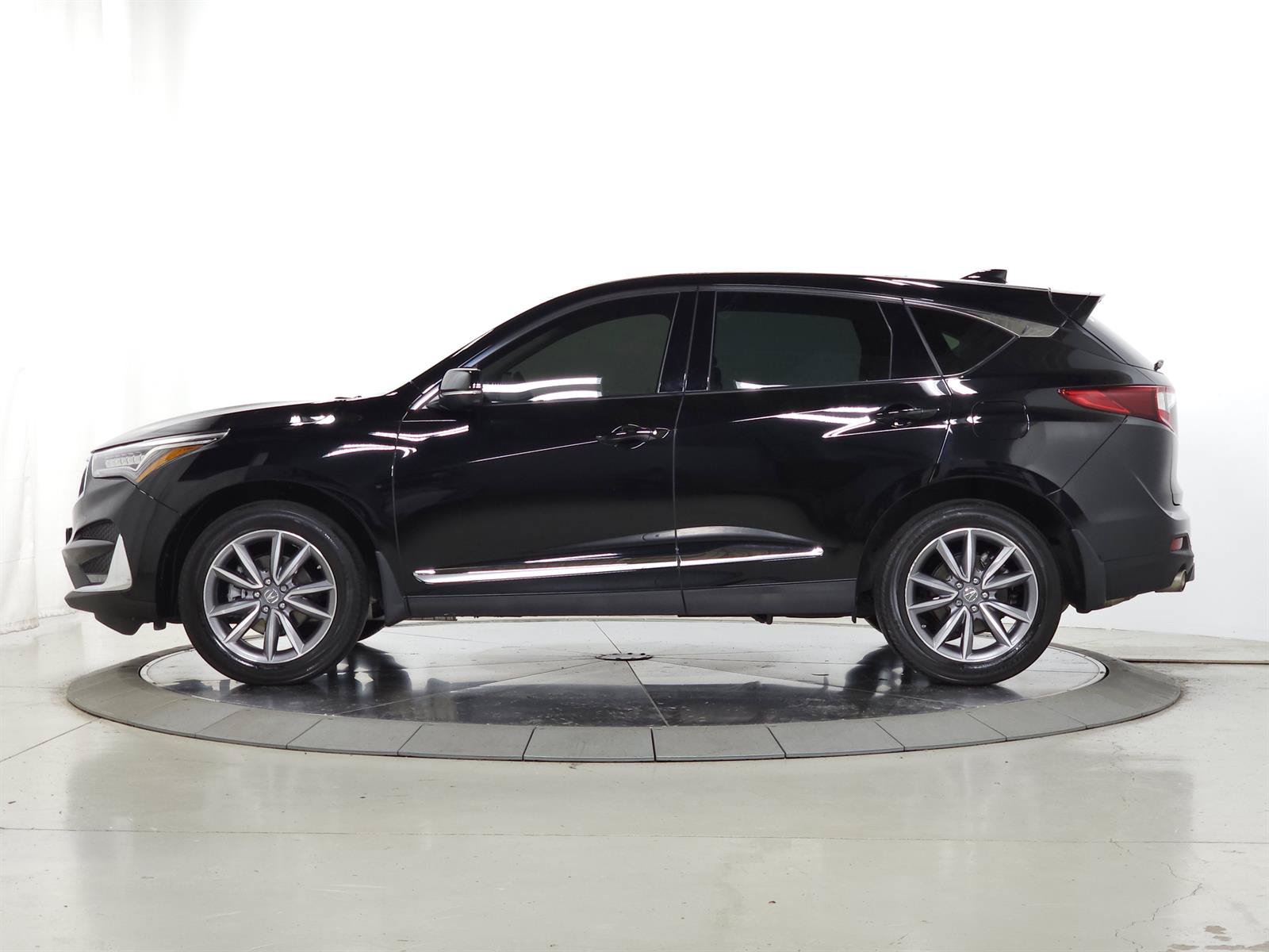 Used 2019 Acura RDX AWD w/ Technology Package image 4