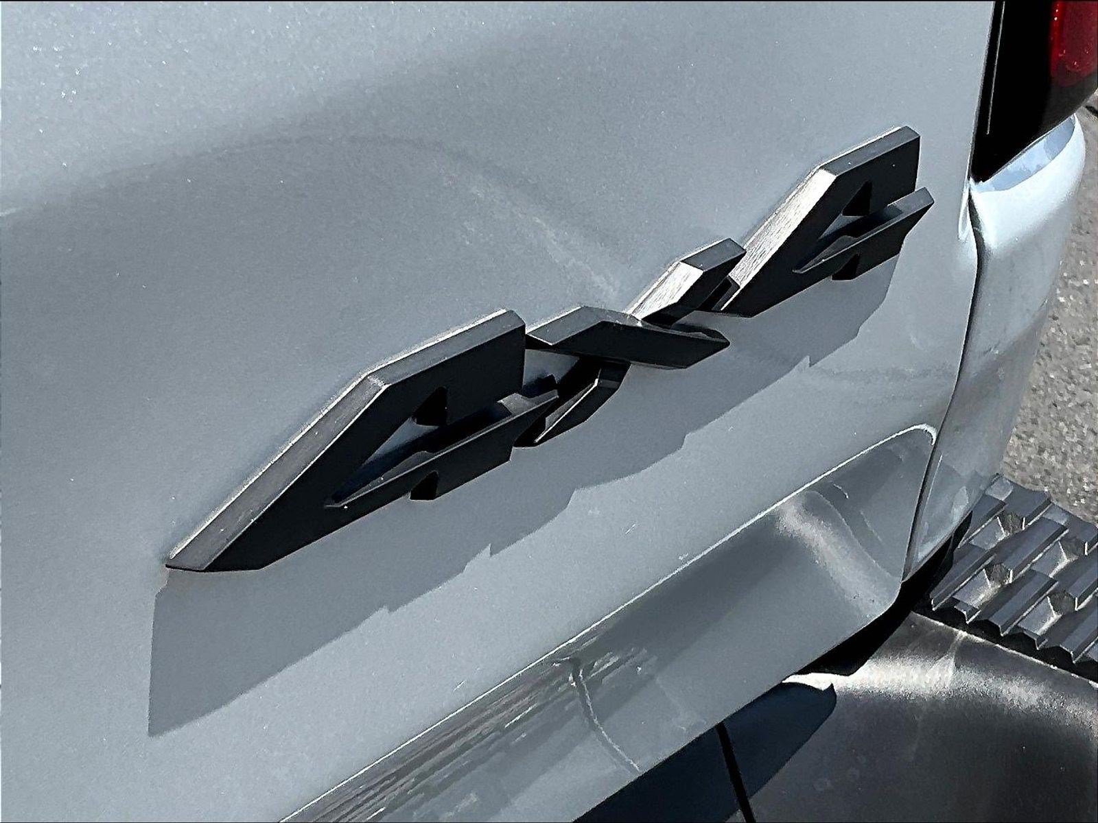 New 2026 RAM 1500 Express AWD/4WD image 14