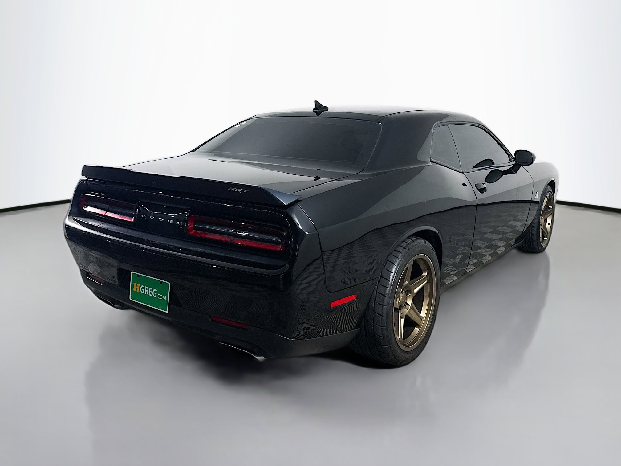 Used 2016 Dodge Challenger R/T Scat Pack w/ Leather Interior Group image 10