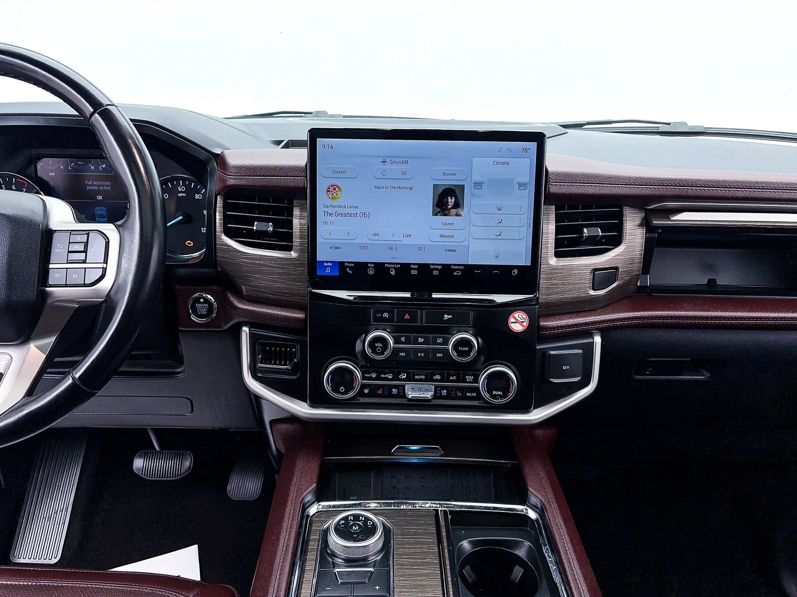 Used 2023 Ford Expedition Limited image 10