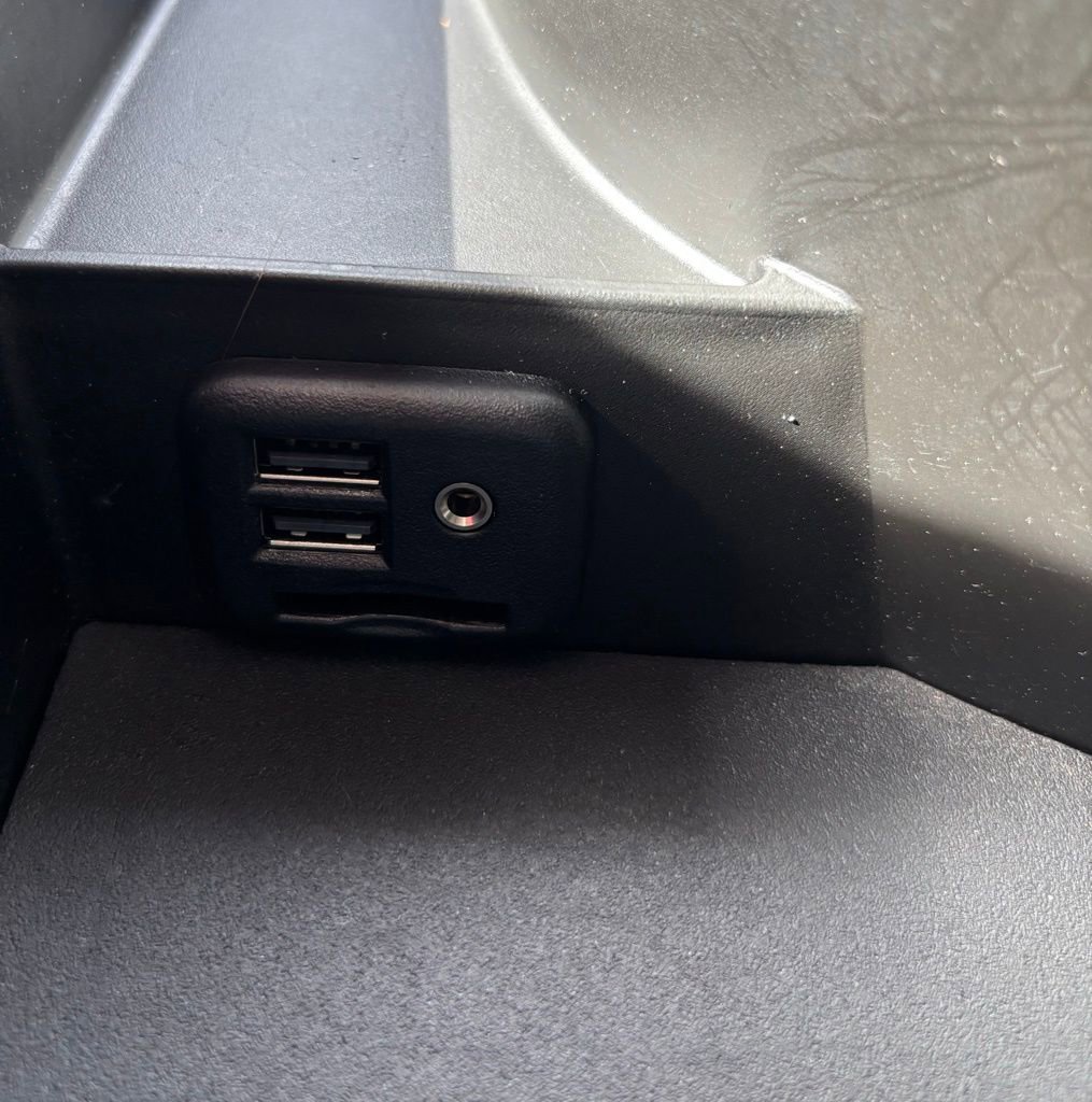 Used 2022 Chevrolet Camaro ZL1 RWD image 28