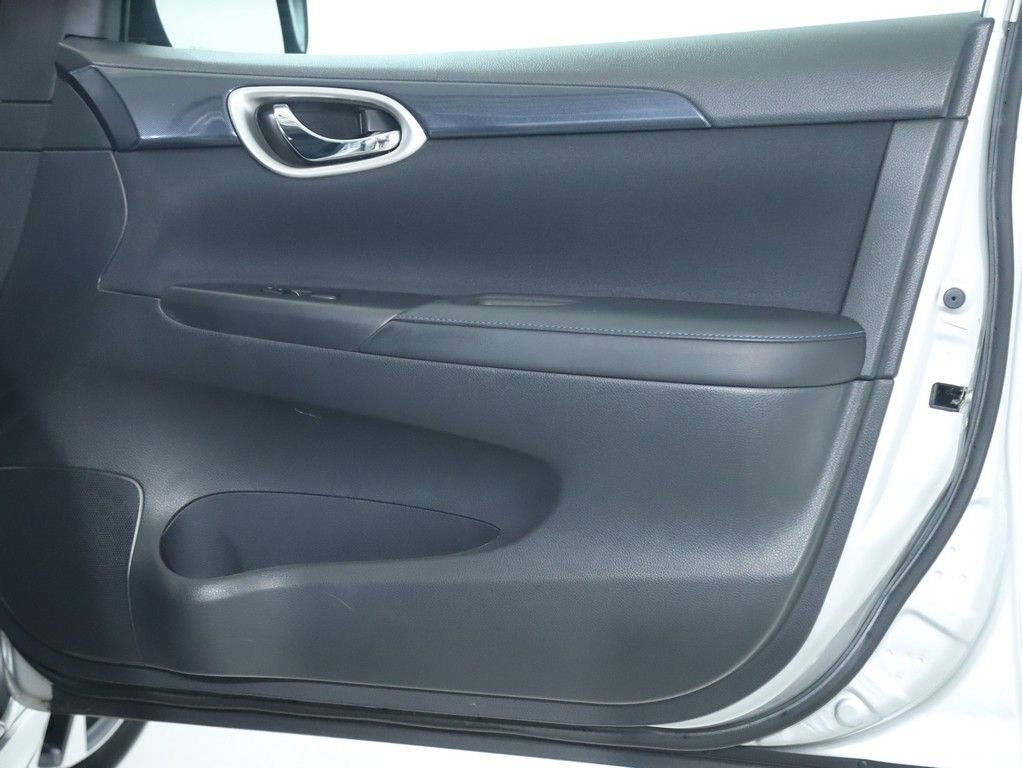 Used 2017 Nissan Sentra SR w/ Protection Package image 35