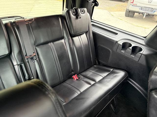 Used 2016 Lincoln Navigator Select AWD/4WD image 15