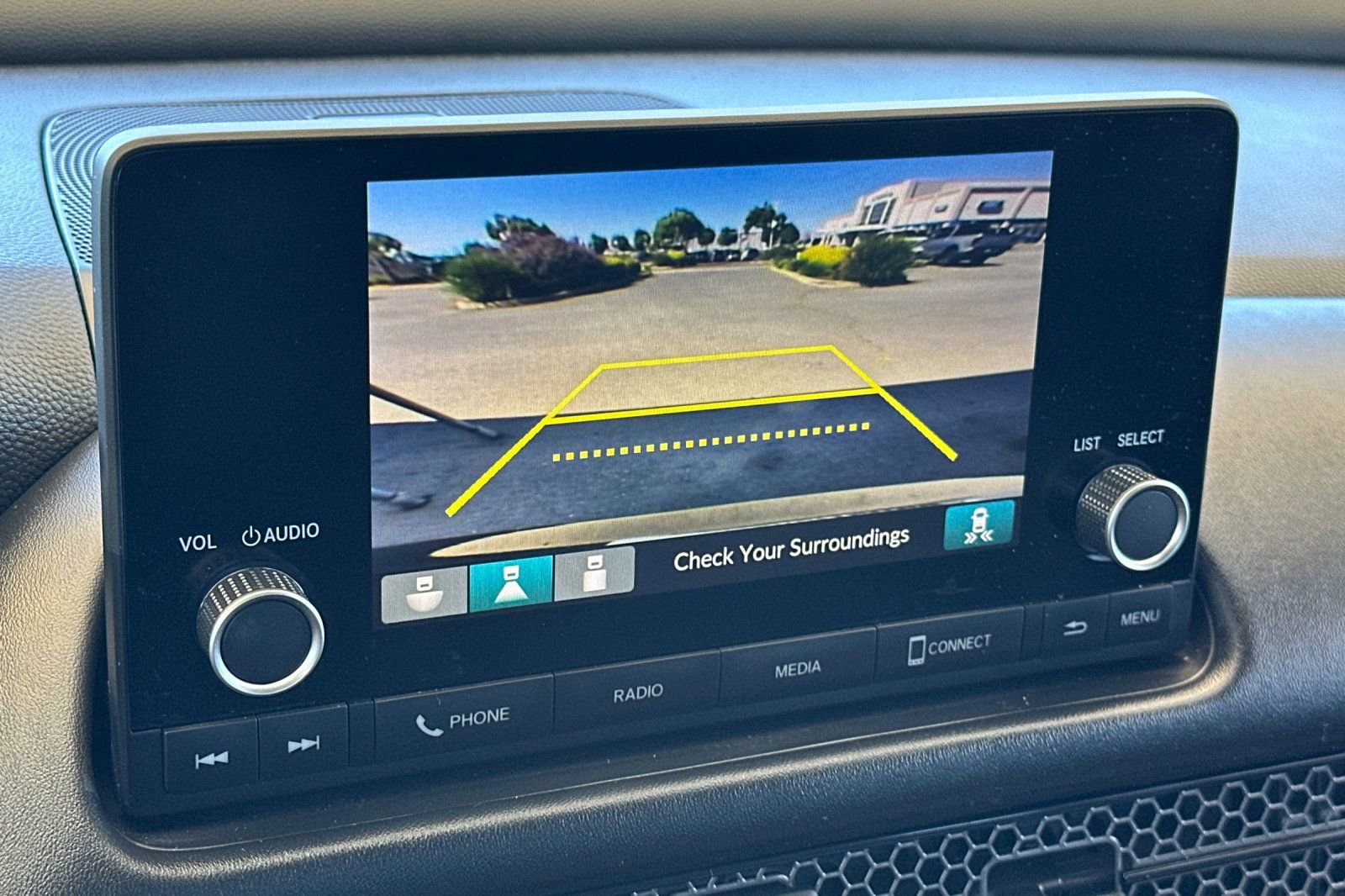 Certified 2025 Honda HR-V Sport image 19