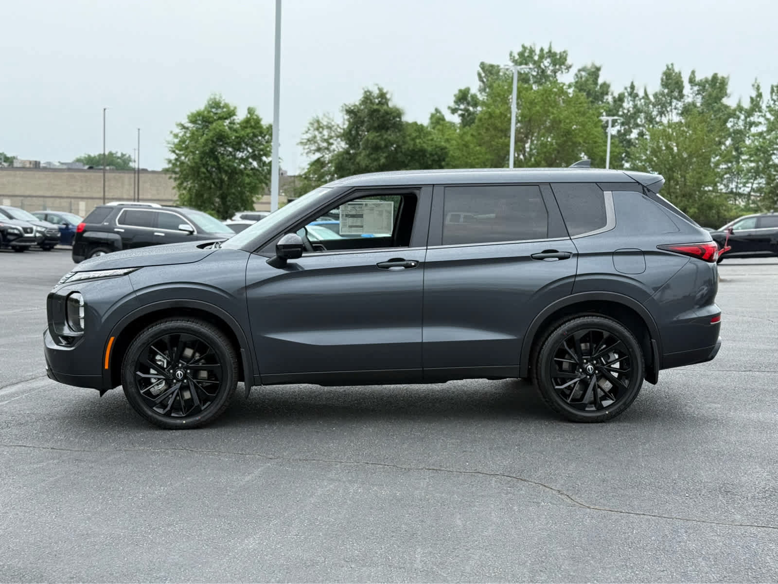 New 2026 Nissan Rogue SL AWD/4WD image 3