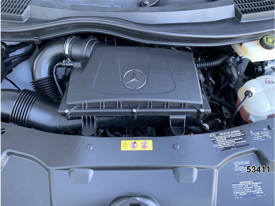 Used 2023 Mercedes-Benz Metris image 16