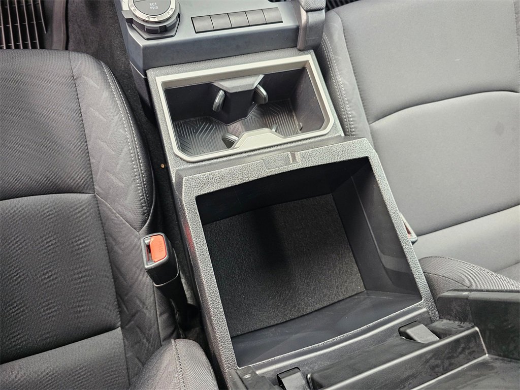 Used 2025 Toyota Tacoma SR5 image 28