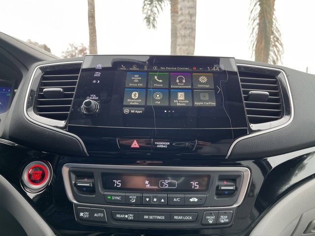 Used 2021 Honda Pilot Touring image 8