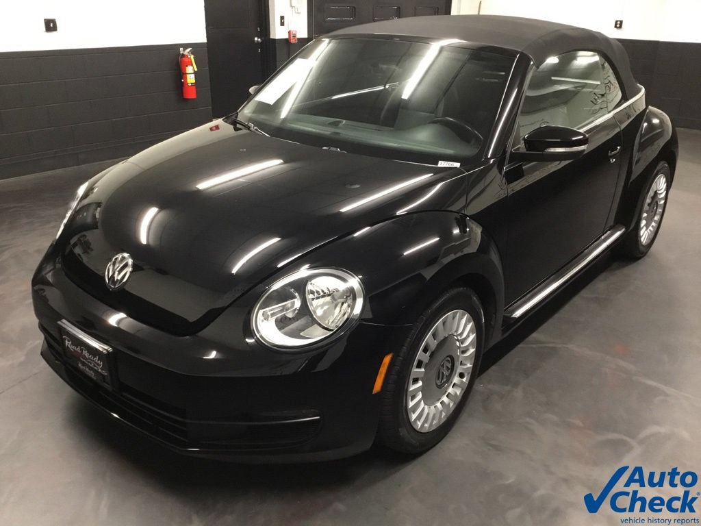 Used 2013 Volkswagen Beetle 2.5 FWD image 17