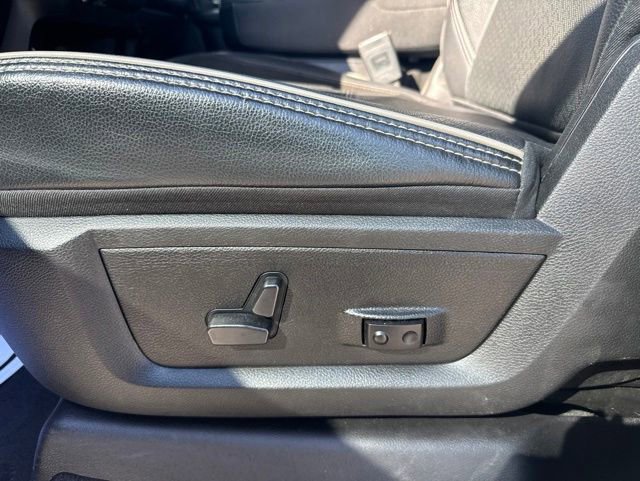 Used 2024 RAM 2500 Laramie AWD/4WD image 13