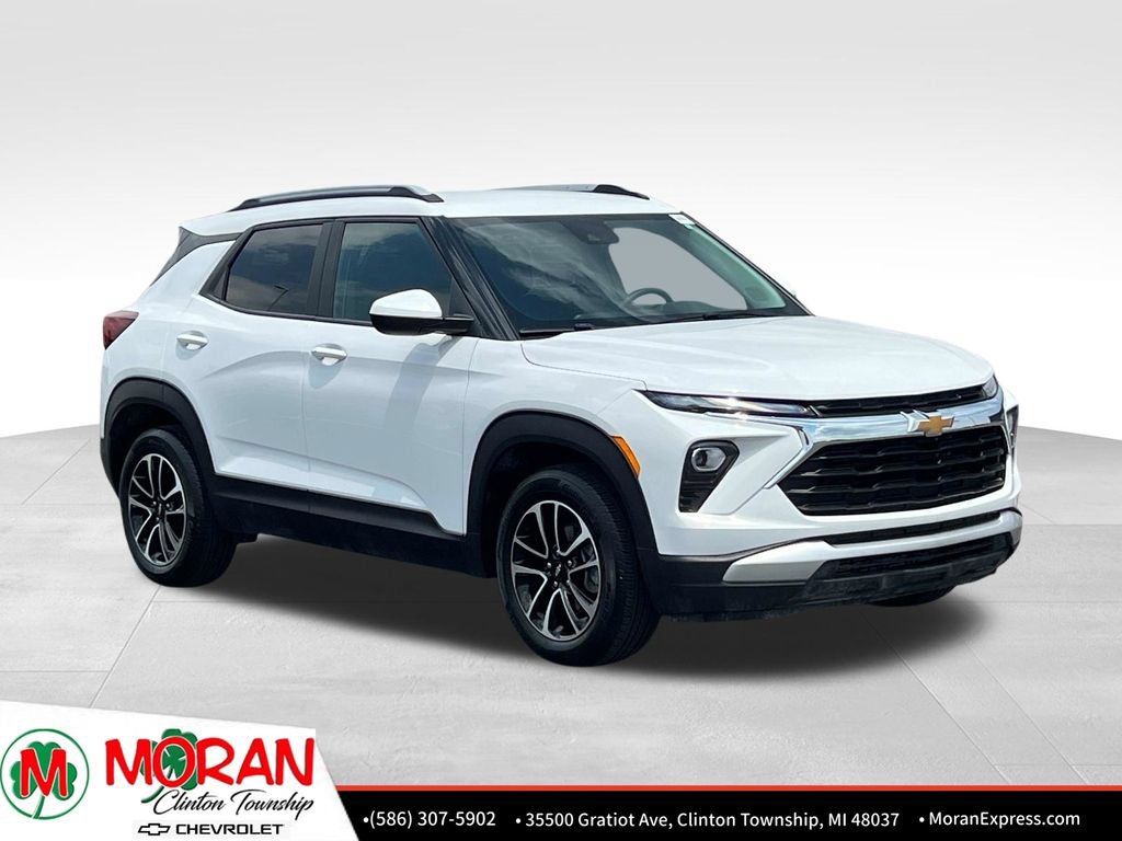 Used 2026 Chevrolet TrailBlazer LT w/ Driver Confidence Package FWD image 9